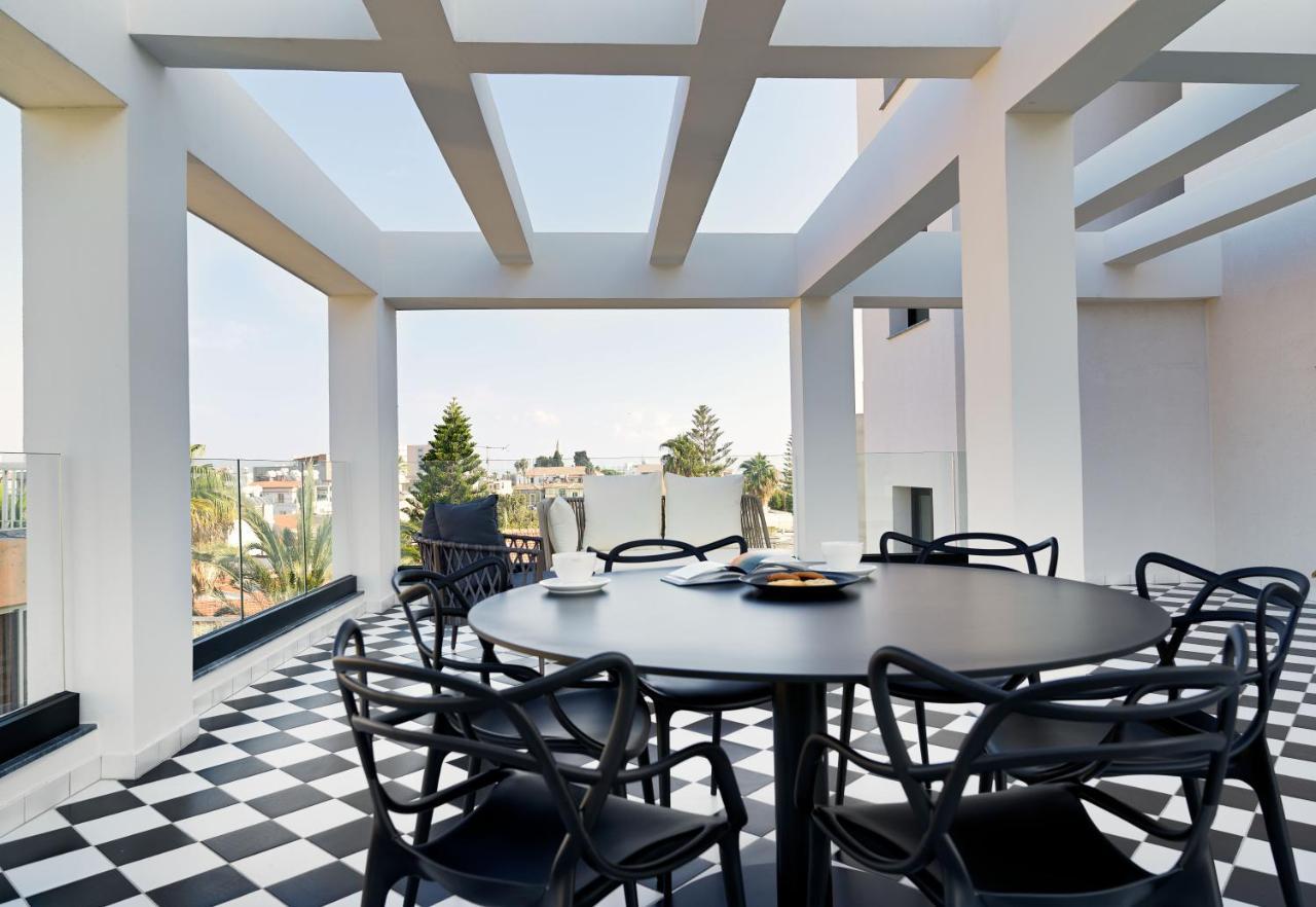 Liv The City Suites Adults Only Larnaka Exterior foto