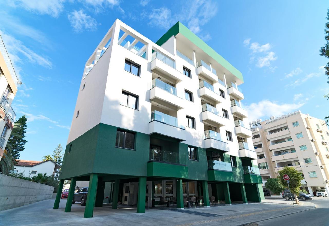 Liv The City Suites Adults Only Larnaka Exterior foto
